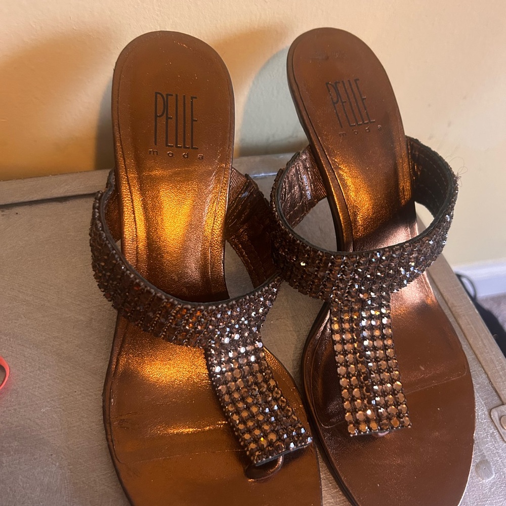 Pelle Moda Women's Bronze Embellished Sandals